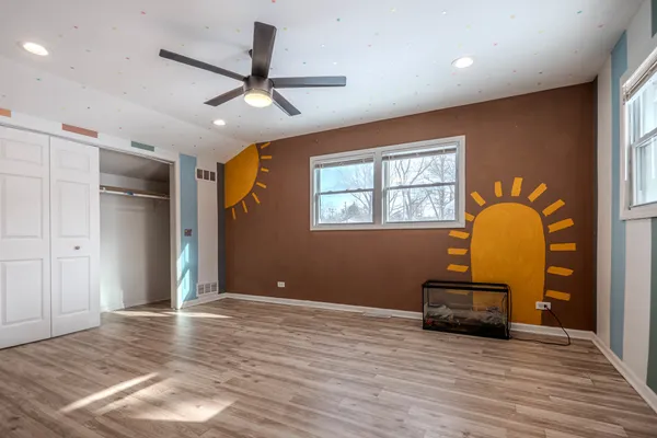 $307,500 | 21339 West Morton Drive, Lake Villa, IL 60046