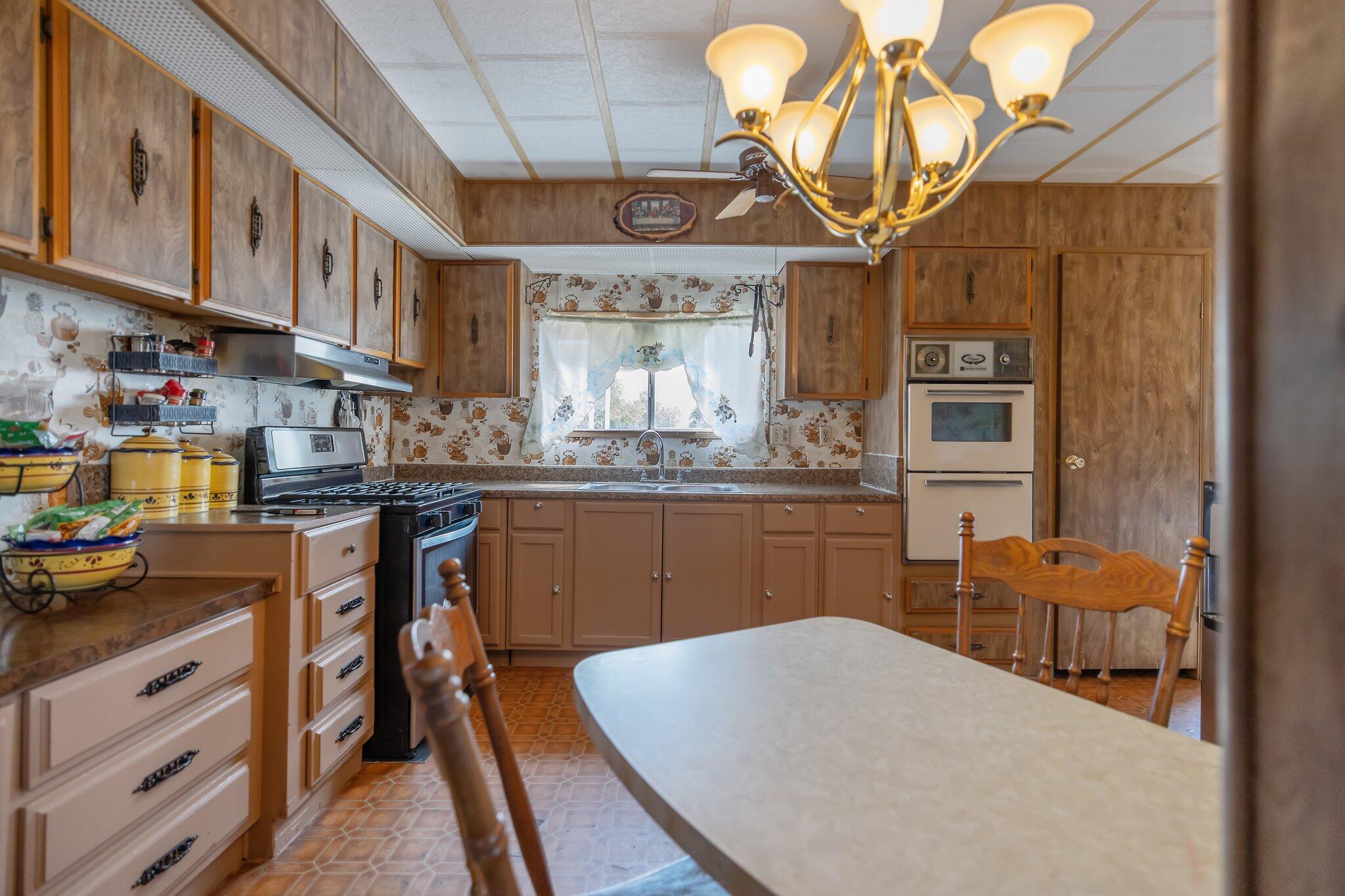 646 South Spruce Road Exeter, CA 93221 - Photo 30 of 67 53-web-or-mls-713A8477