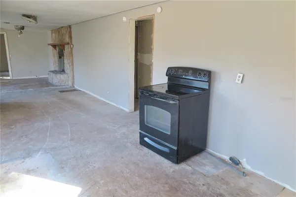 $80,000 | 8760 County Road 127, Sanderson, FL 32087