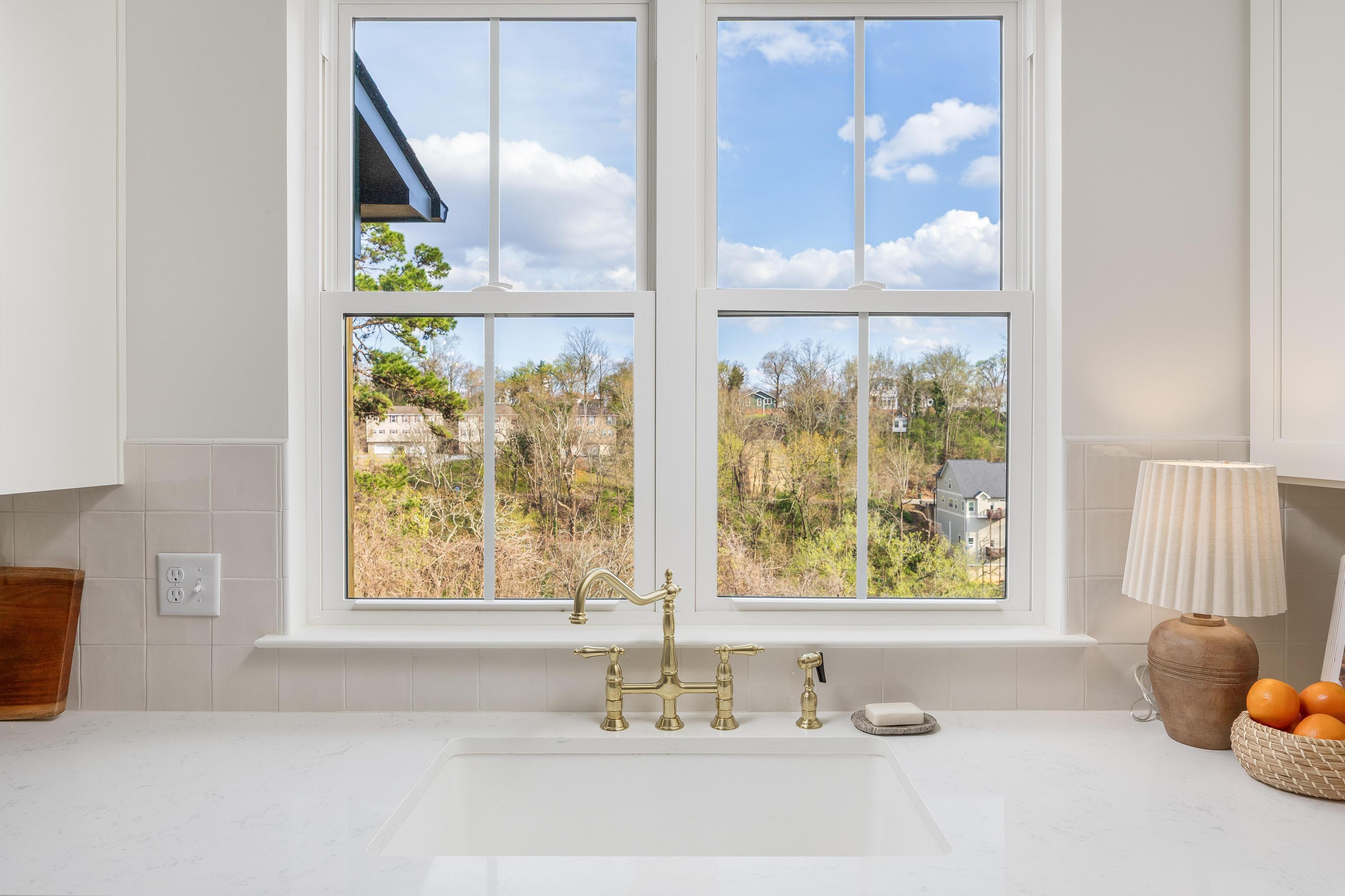 348 Tucker Street Chattanooga, TN 37405 - Photo 15 of 52 2026_03_March_344_Tucker_Str_0022