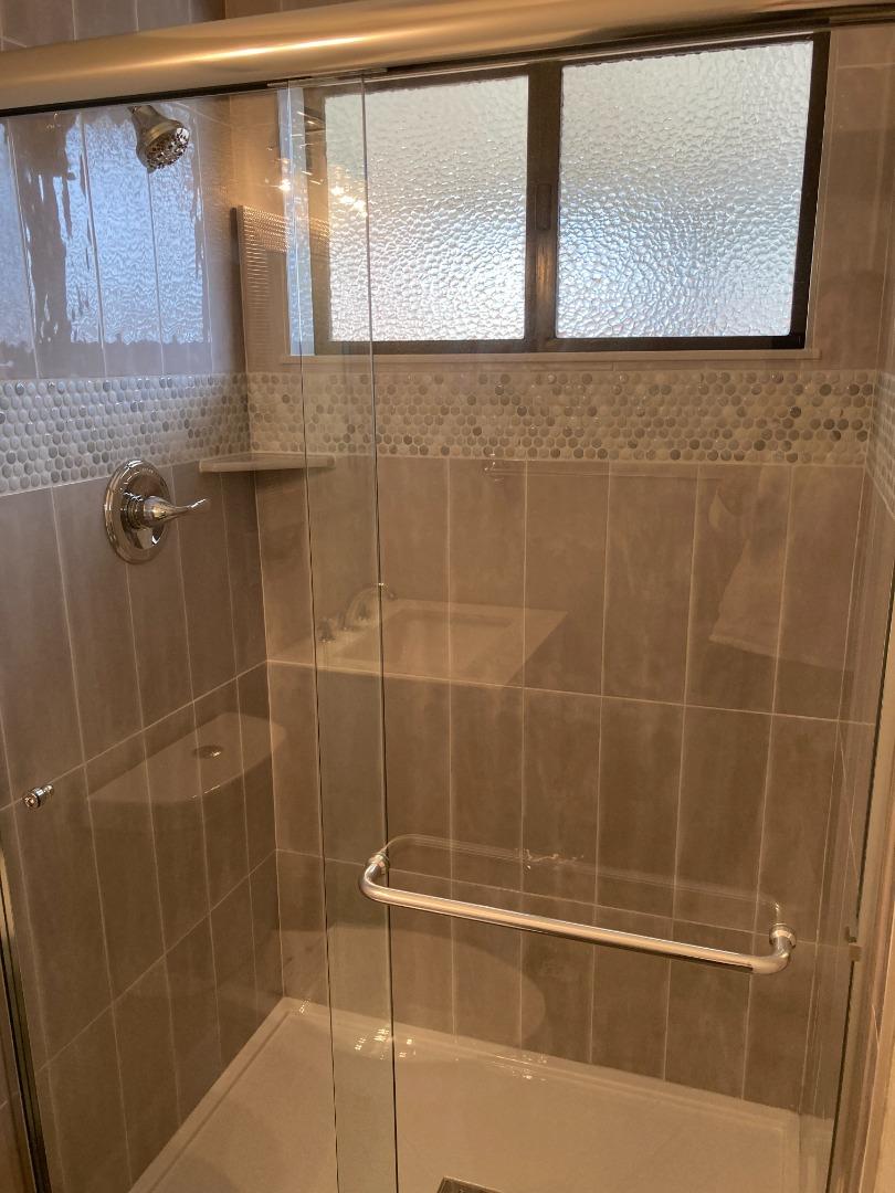 502 Oak Ridge Drive Roseville, CA 95661 - Photo 13 of 17 a bathroom with a shower