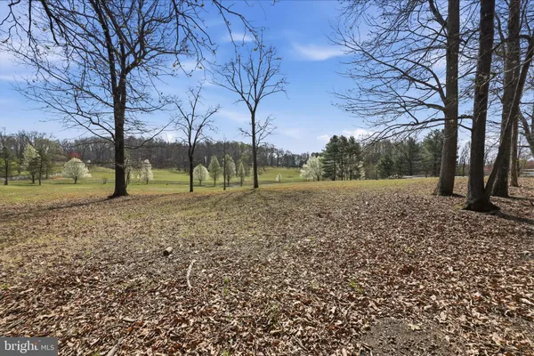 $325,000 | Mcdonalds, Hume, VA 22639