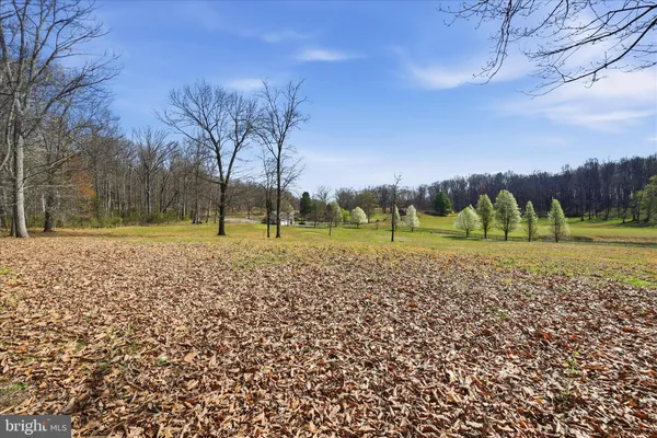 $325,000 | Mcdonalds, Hume, VA 22639