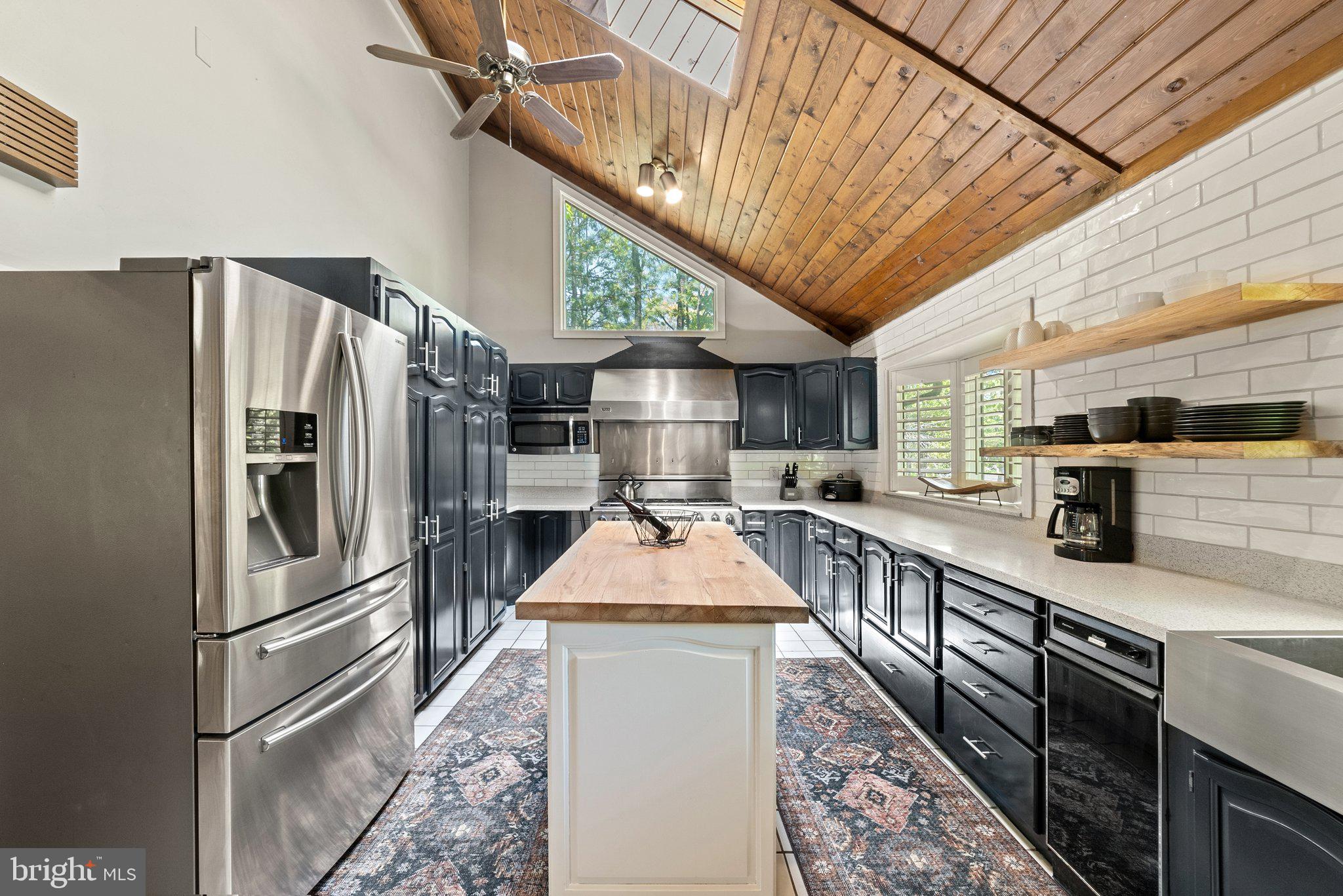 7545 Supinlick Ridge Road Mount Jackson, VA 22842 - Photo 18 of 48 Kitchen