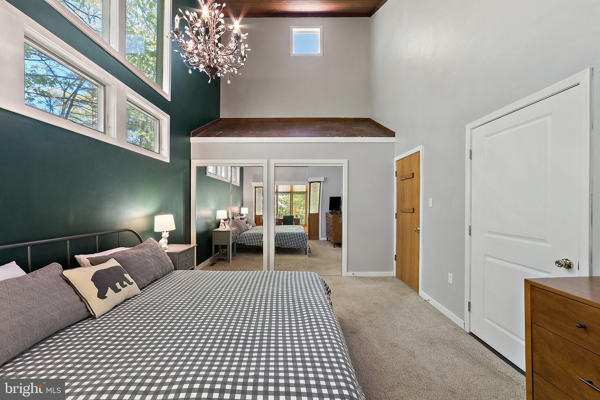 7545 Supinlick Ridge Road Mount Jackson, VA 22842 - Photo 23 of 48 Main Level Primary Bedroom