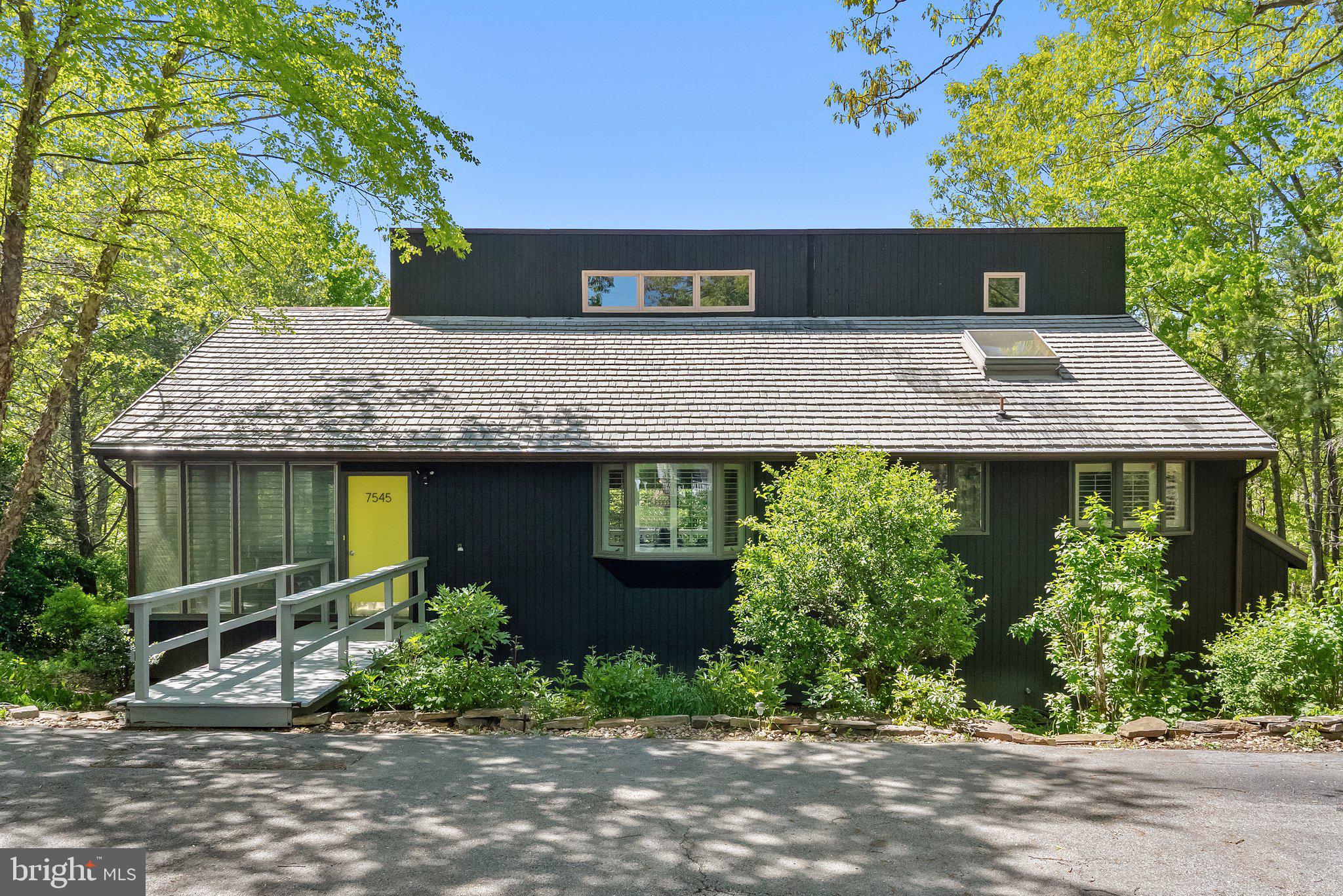 7545 Supinlick Ridge Road Mount Jackson, VA 22842 - Photo 43 of 48 Front Exterior