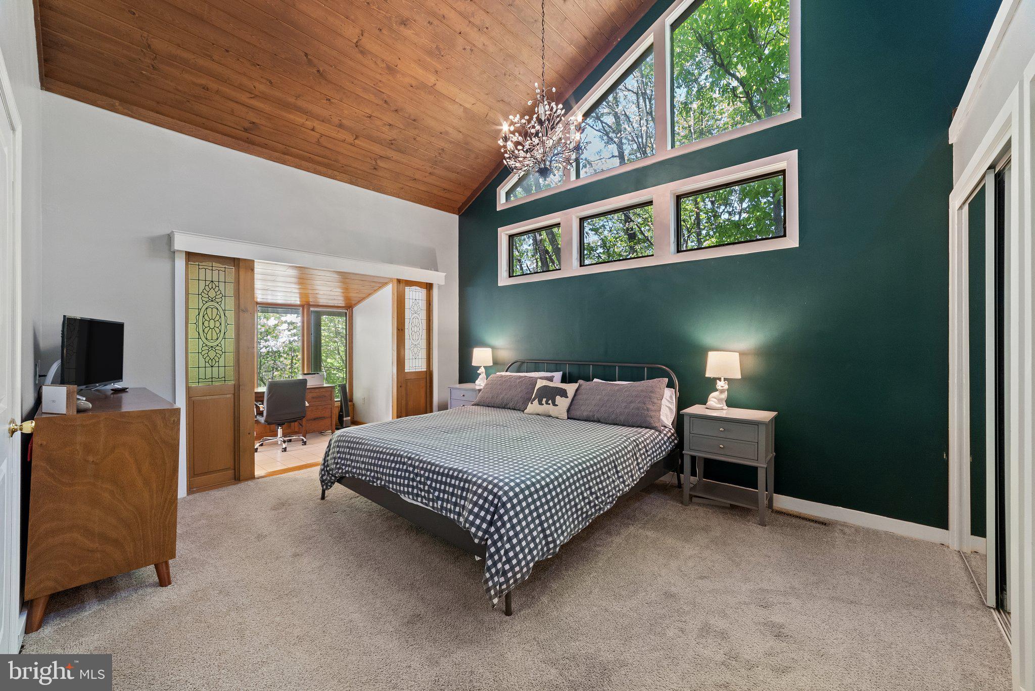 7545 Supinlick Ridge Road Mount Jackson, VA 22842 - Photo 5 of 48 Spacious Primary Bedroom