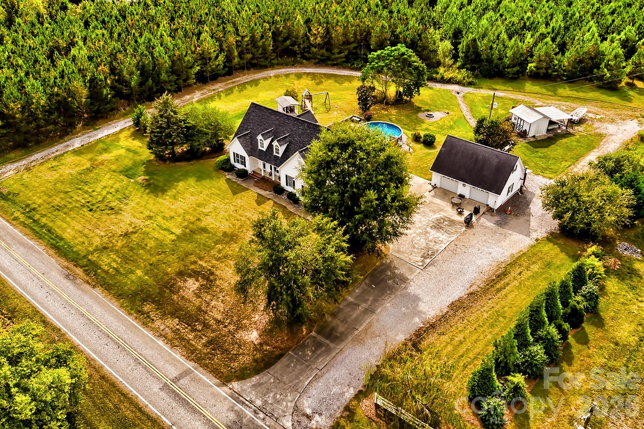 176 Griffin Road Pageland, SC 29728 - Photo 16 of 48