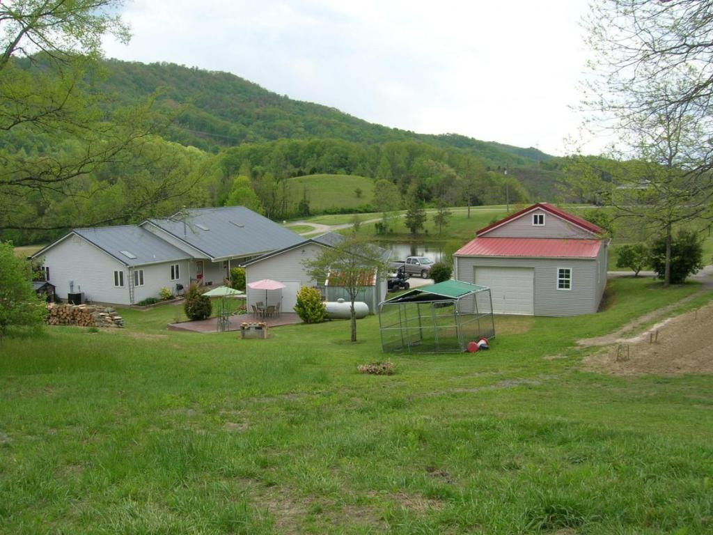 894 Butcher Valley Road Rogersville, TN 37857 - Photo 17 of 23 Photo 17