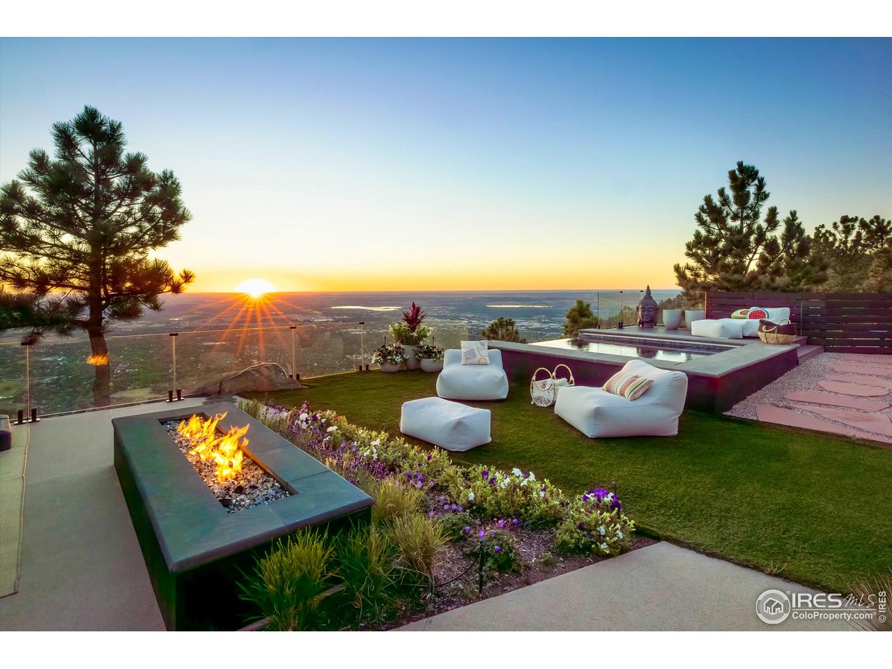 1151 Timber Lane Boulder, CO 80304 - Photo 10 of 33 Sunrise on the outdoor terrace.