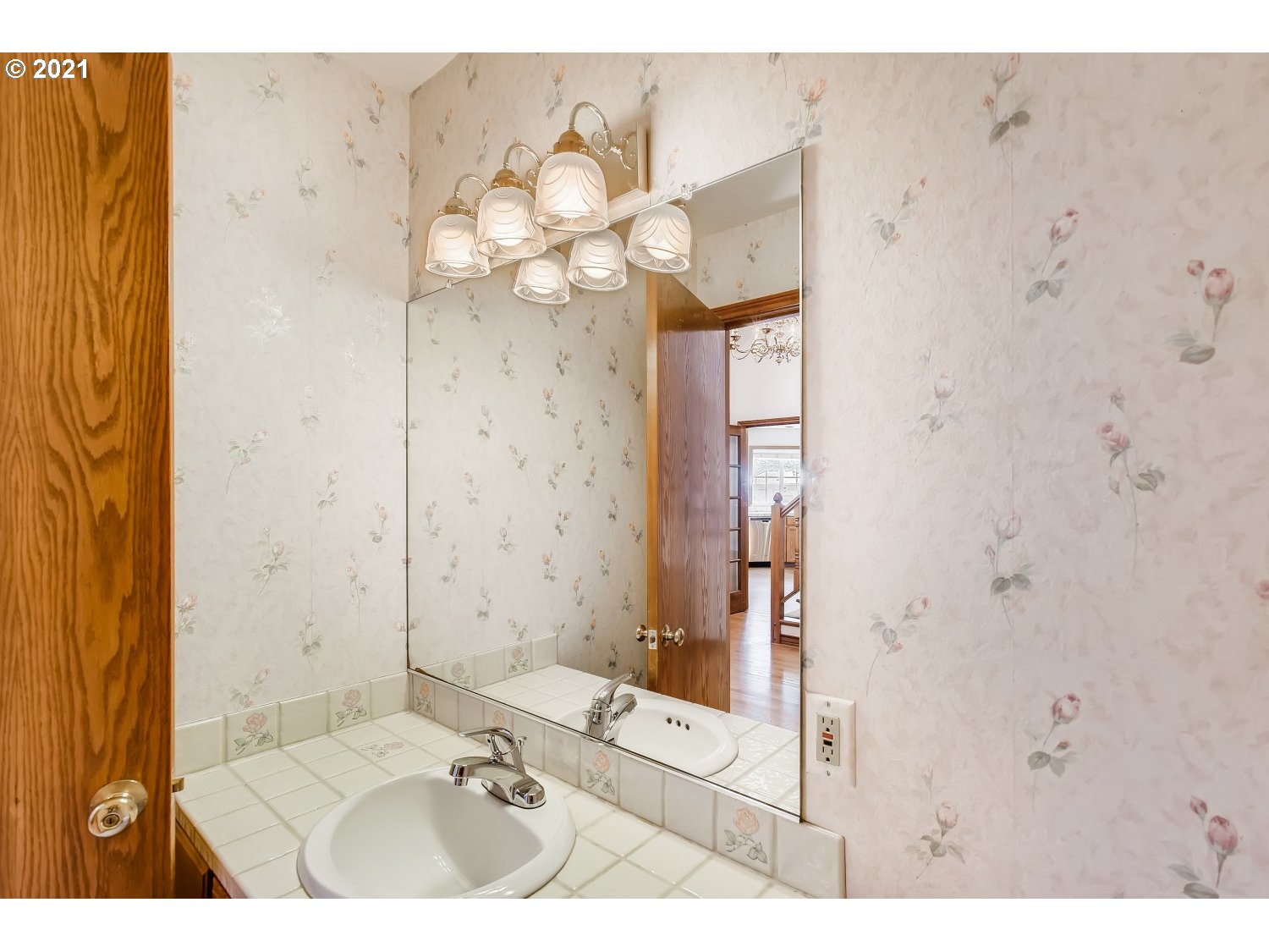 7920 Southwest Miller Hill Road Beaverton, OR 97007 - Photo 22 of 27 Gallery Image 22