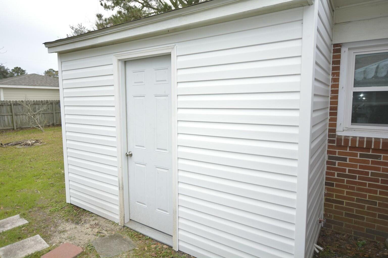 643 Windermere Boulevard, Unit B Charleston, SC 29407 - Photo 13 of 15 tempImagemfj4HZ