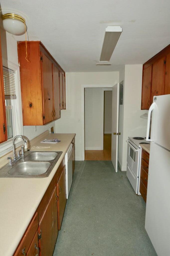 643 Windermere Boulevard, Unit B Charleston, SC 29407 - Photo 3 of 15 tempImagek6IRRo