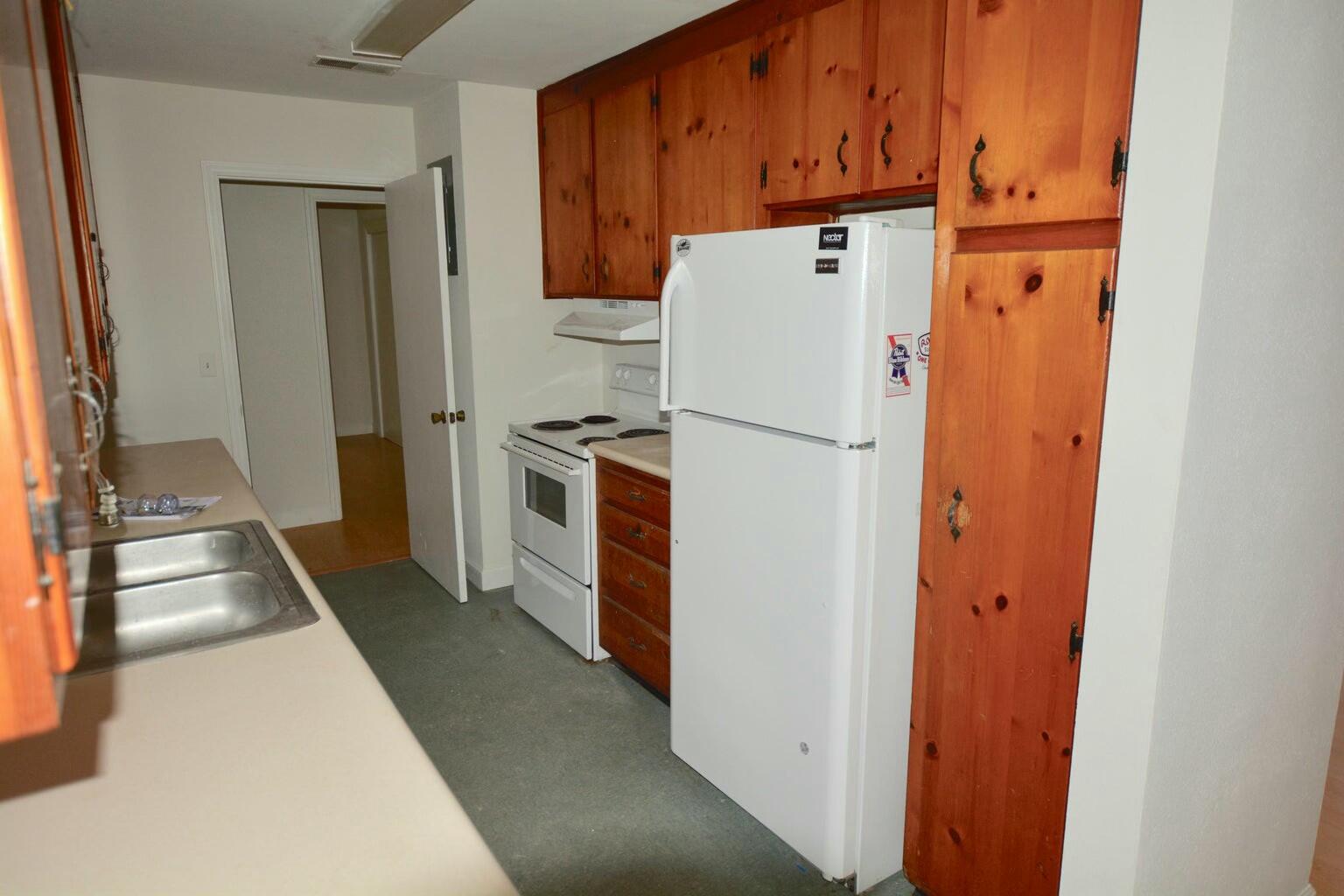 643 Windermere Boulevard, Unit B Charleston, SC 29407 - Photo 5 of 15 tempImagenYbe9D