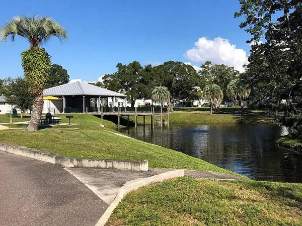 $1,525 | 2071 Australia Way West, Unit 29, Clearwater, FL 33763