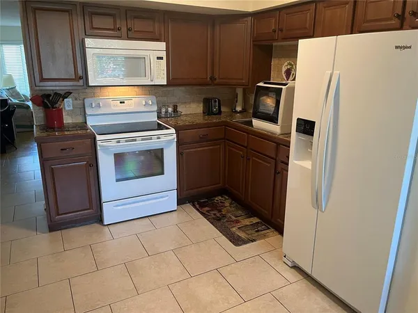 $1,525 | 2071 Australia Way West, Unit 29, Clearwater, FL 33763