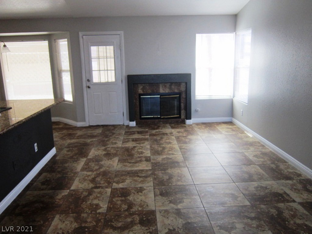 116 Appian Way Henderson, NV 89002 - Photo 5 of 13