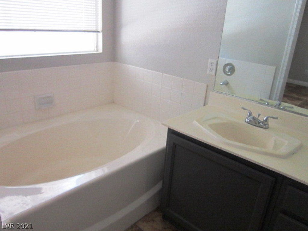 116 Appian Way Henderson, NV 89002 - Photo 8 of 13