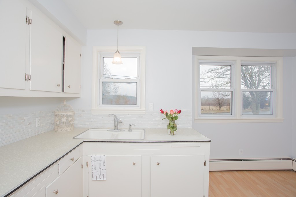 231 Middle Road Acushnet, MA 02743 - Photo 8 of 30 Gallery Image 8