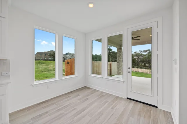 $699,880 | 7413 Desert Needle Drive, Lago Vista, TX 78645