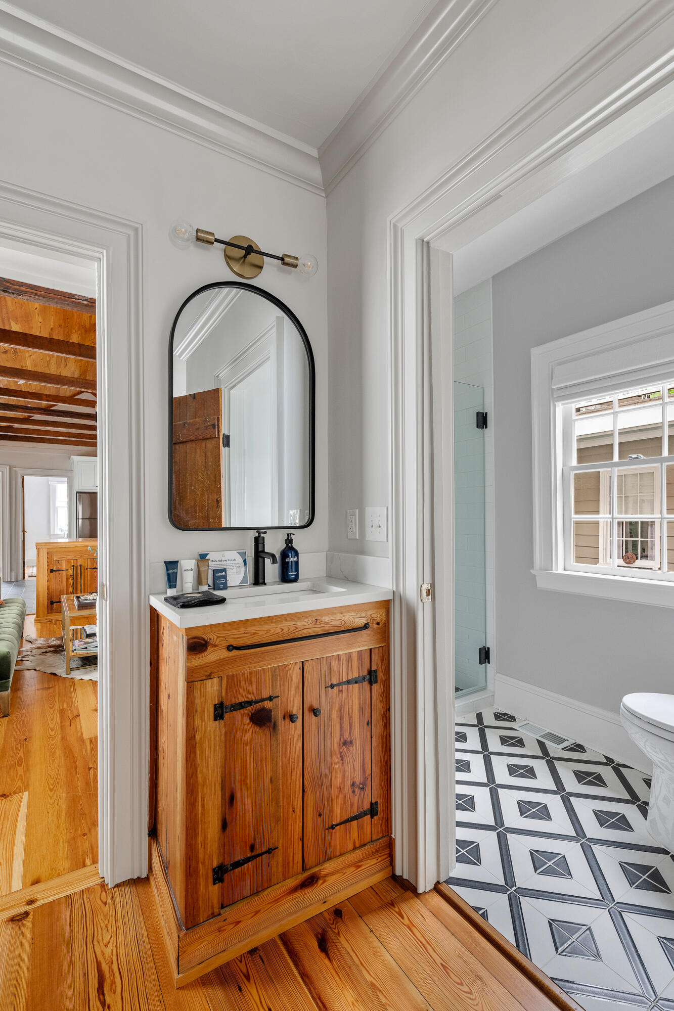 56 Bull Street Charleston, SC 29401 - Photo 17 of 26 036-56BullSt-Charleston-SC-29401-Edit-Ai