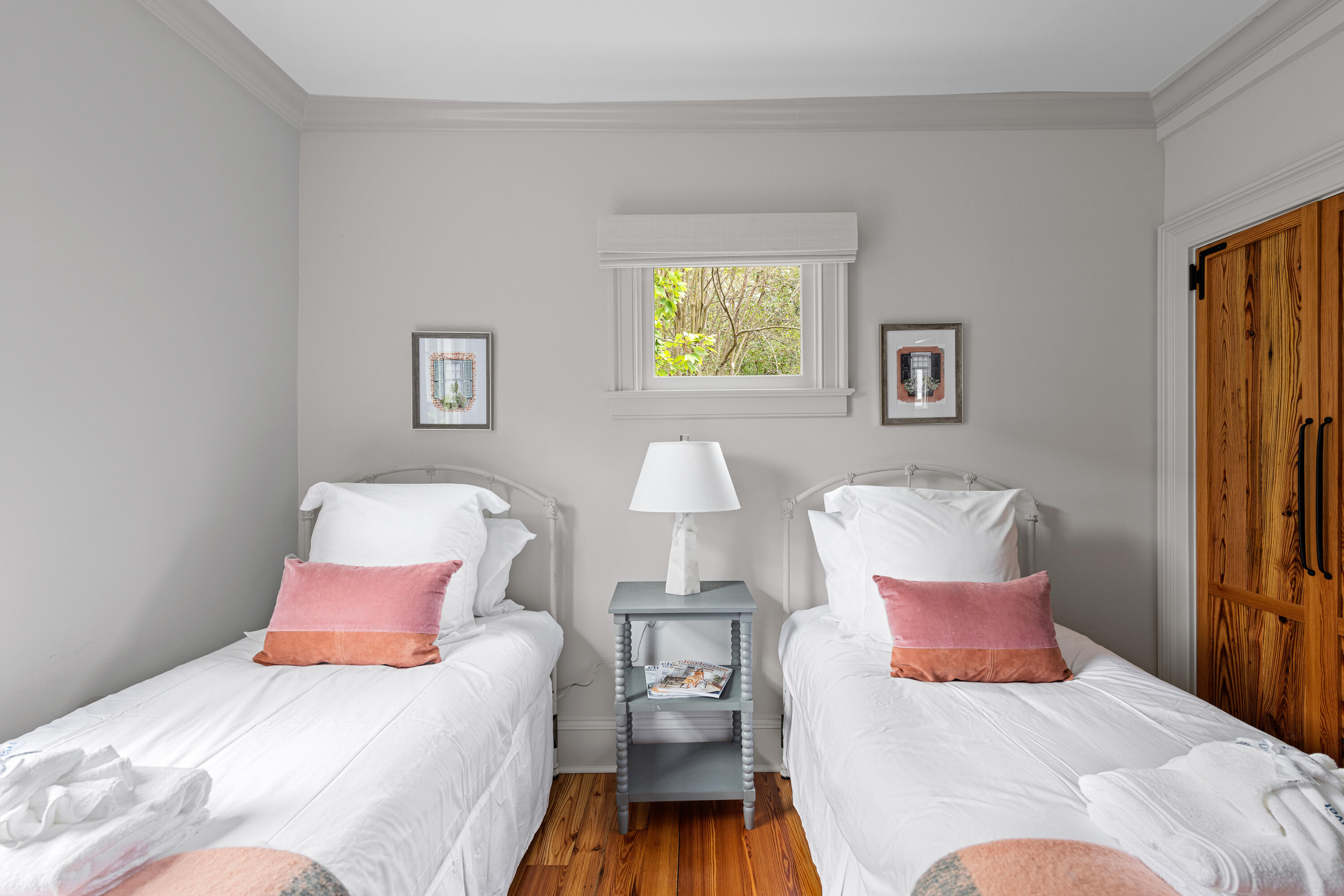 56 Bull Street Charleston, SC 29401 - Photo 20 of 26 038-56BullSt-Charleston-SC-29401-Edit-Ai