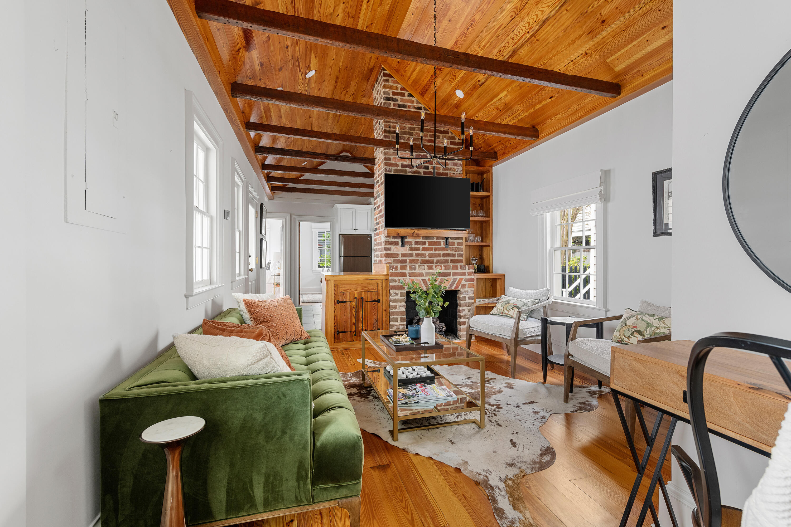 56 Bull Street Charleston, SC 29401 - Photo 8 of 26 022-56BullSt-Charleston-SC-29401-Edit-Ai