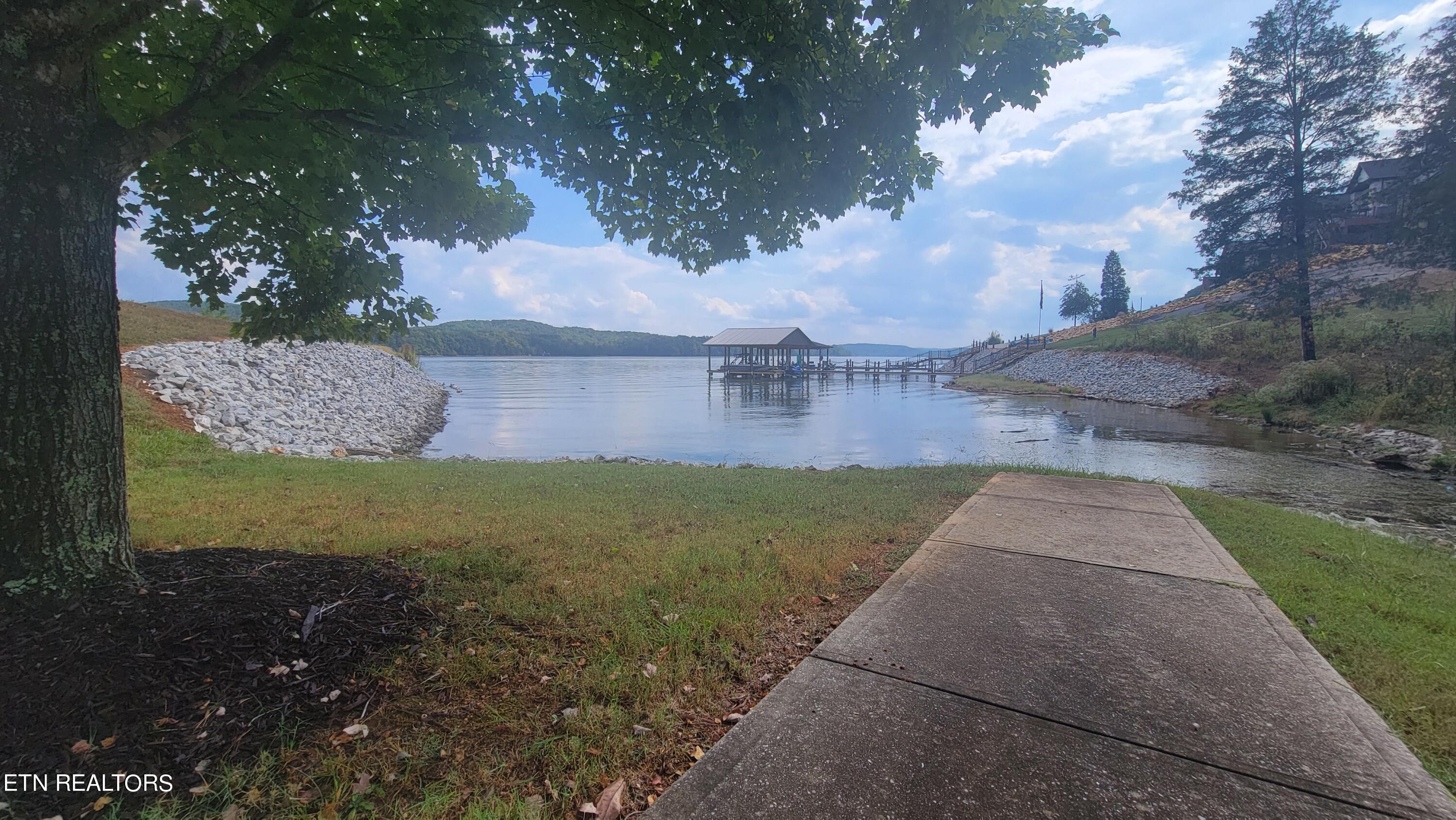 308 Caney View Drive Harriman, TN 37748 - Photo 29 of 59 Trails and Views