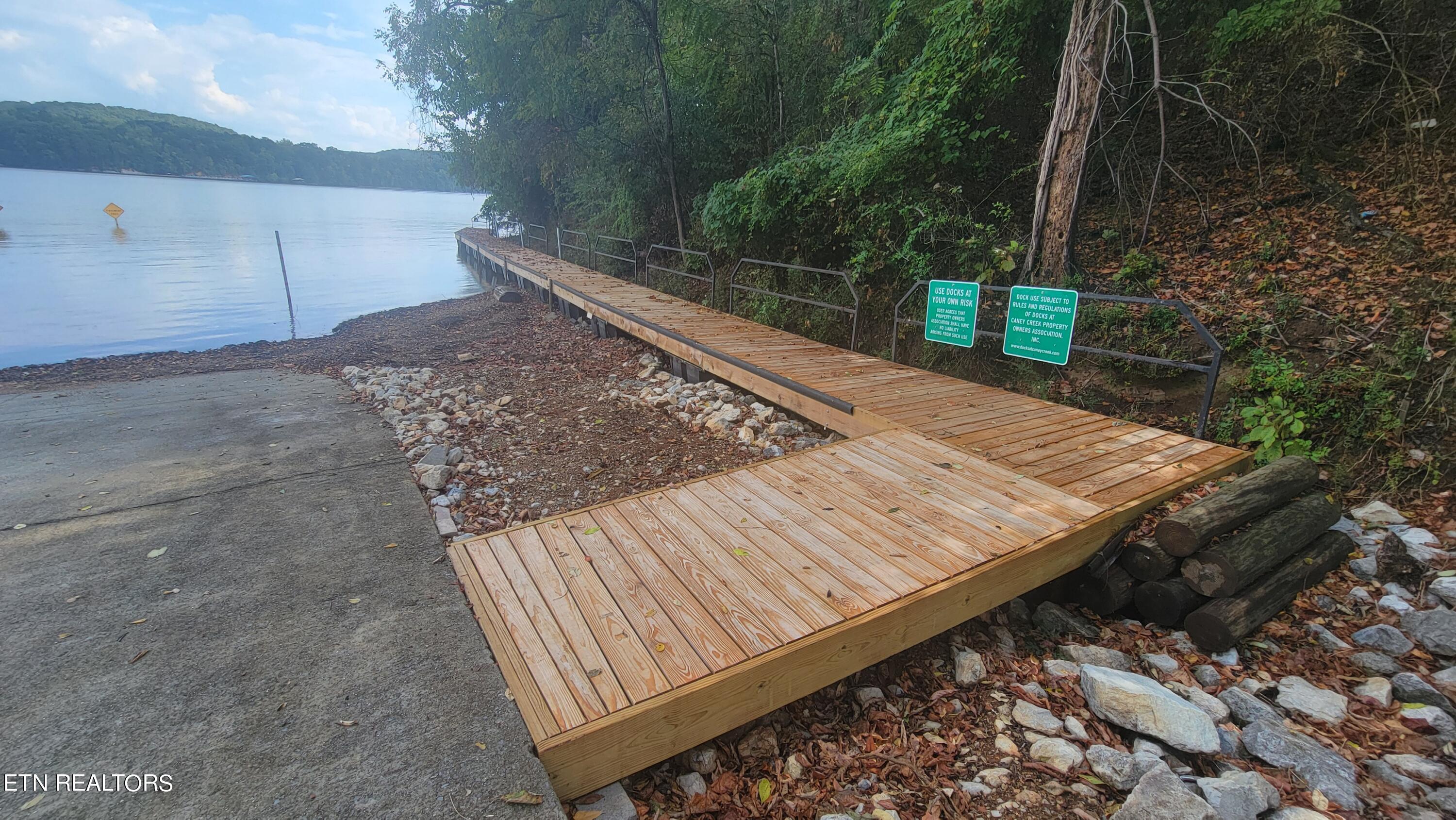 308 Caney View Drive Harriman, TN 37748 - Photo 38 of 59 Private Water Access Areas