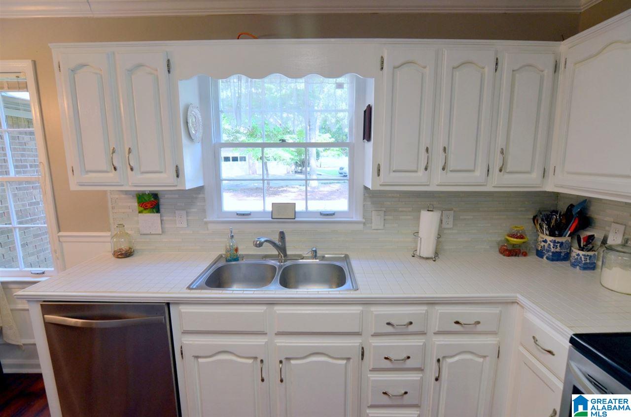 6522 Quail Run Drive Pelham, AL 35124 - Photo 10 of 50
