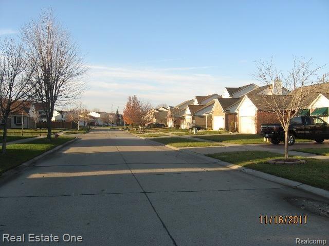 26844 Antique Road Trenton, MI 48183 - Photo 13 of 13 Street.jpg