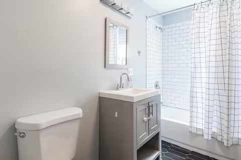 3301 North Harding Avenue, Unit 1S Chicago, IL 60618 - Photo 9 of 10