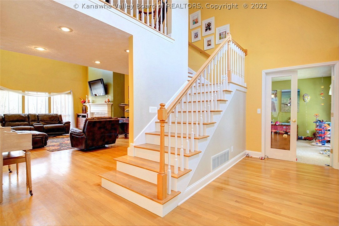 397 Peach Ridge Road Hurricane, WV 25526 - Photo 3 of 30 Gallery Image 3