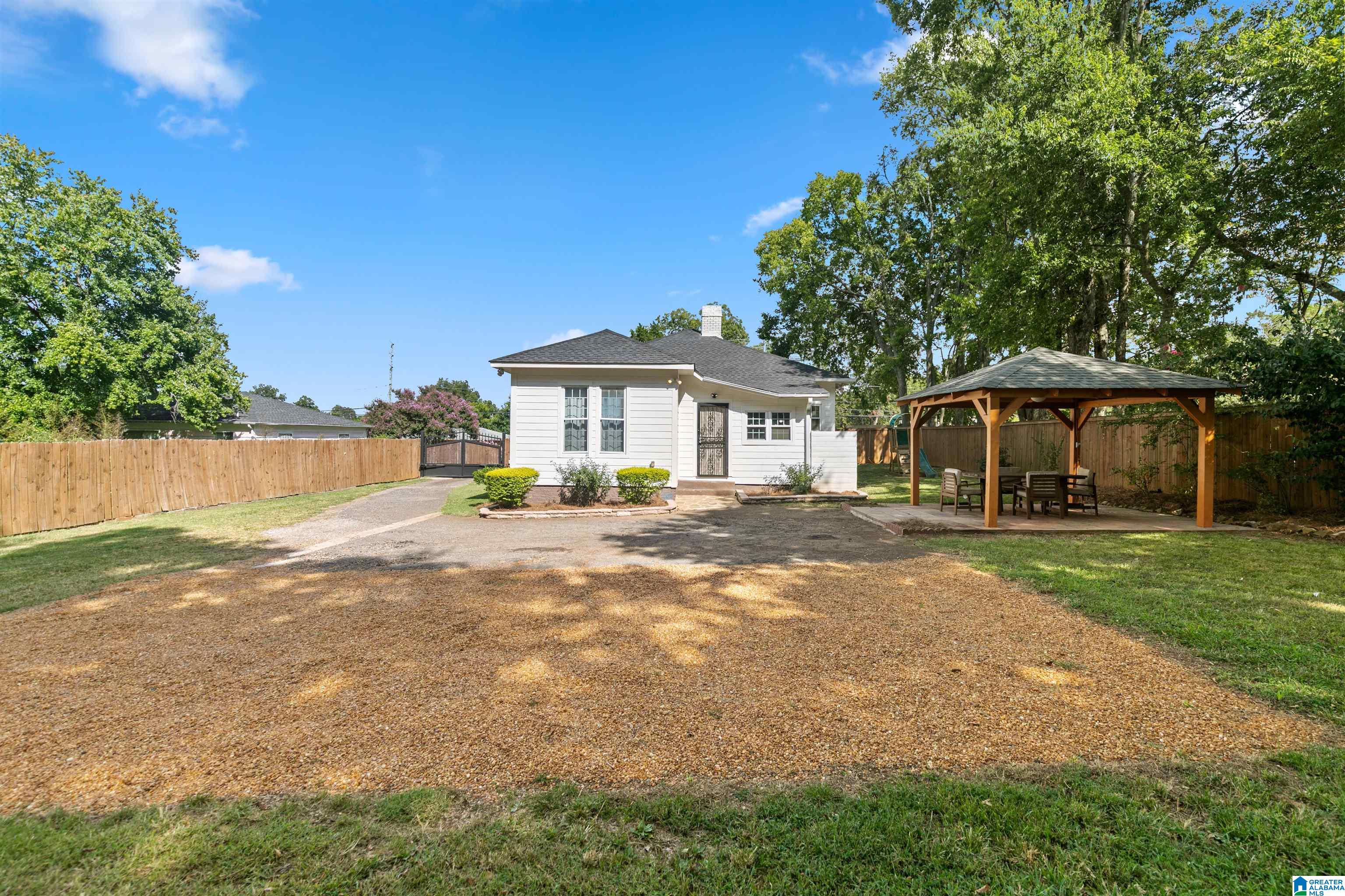 876 Goldwire Street Southwest Birmingham, AL 35211 - Photo 39 of 57