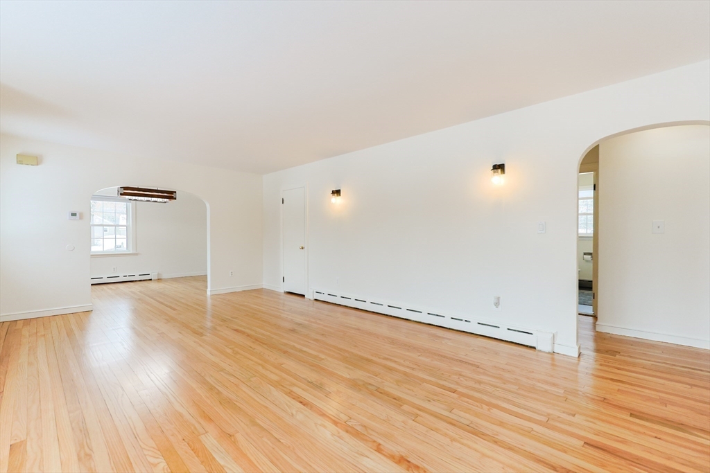 279 South Main Street Hopedale, MA 01747 - Photo 17 of 42