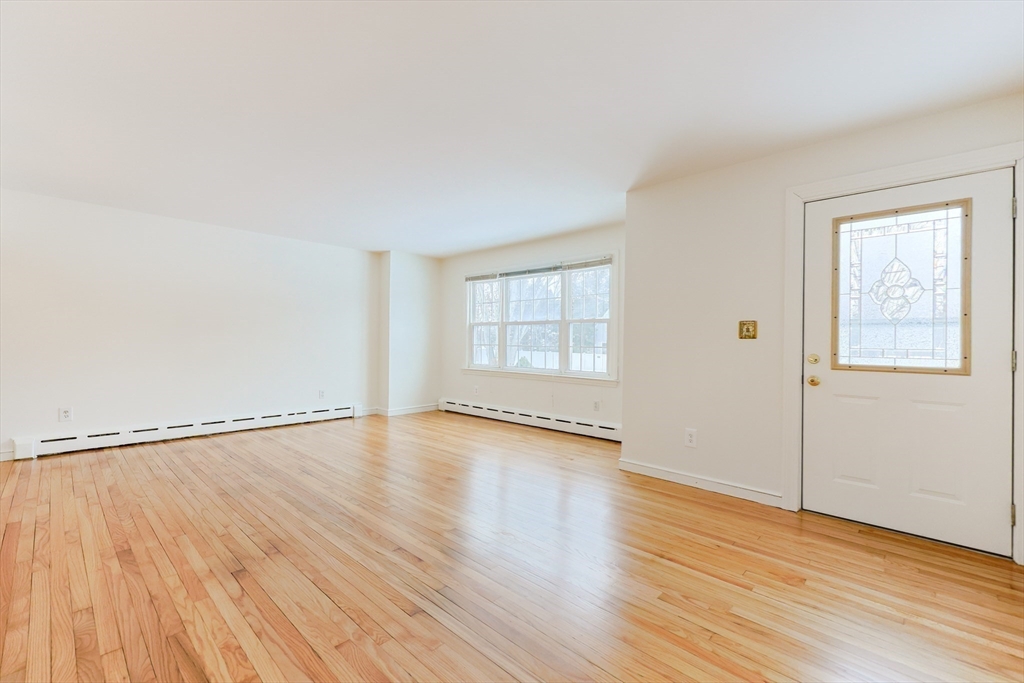 279 South Main Street Hopedale, MA 01747 - Photo 19 of 42