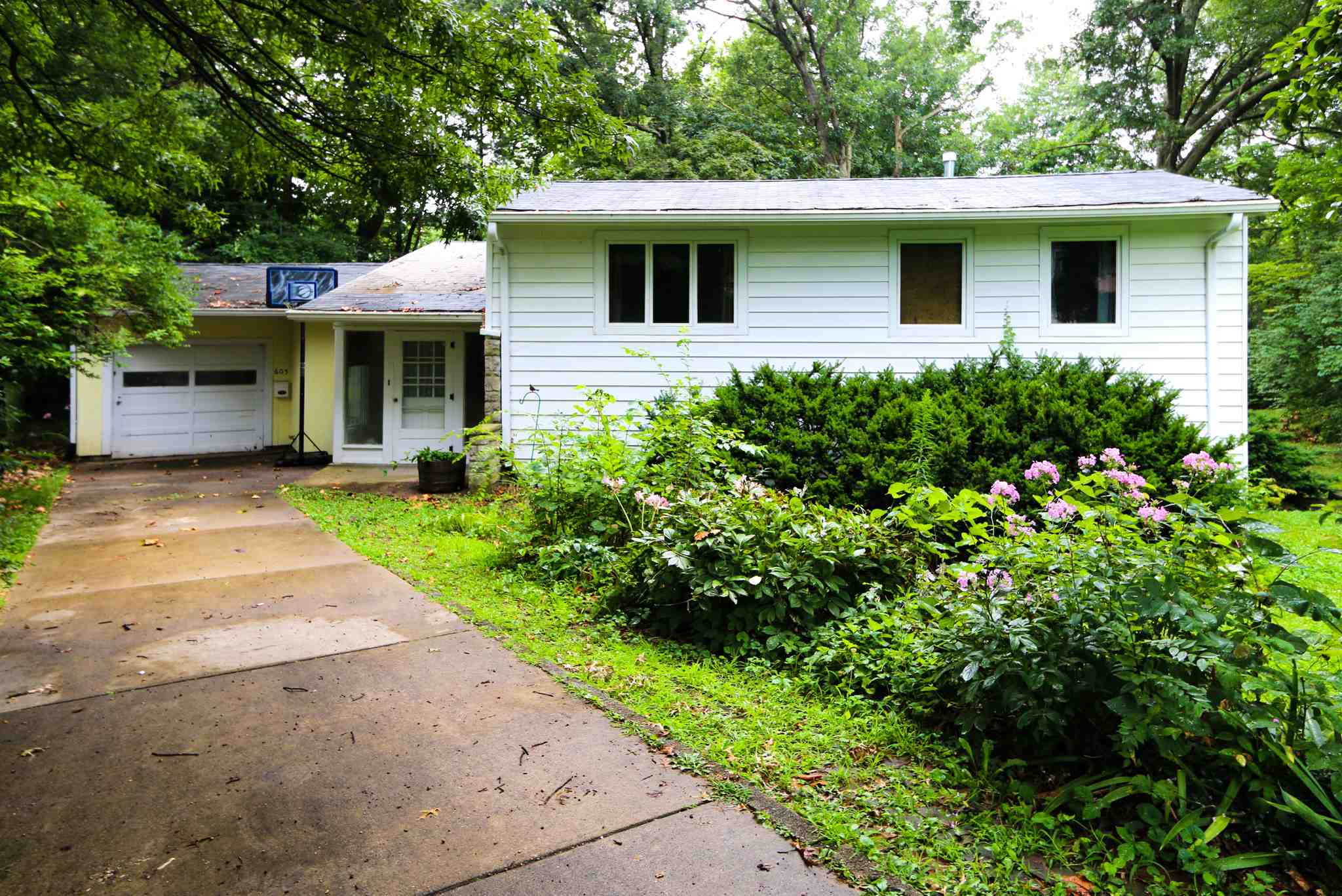 605 Riley Lane West Lafayette, IN 47906 - Photo 1 of 29 Gallery Image 1