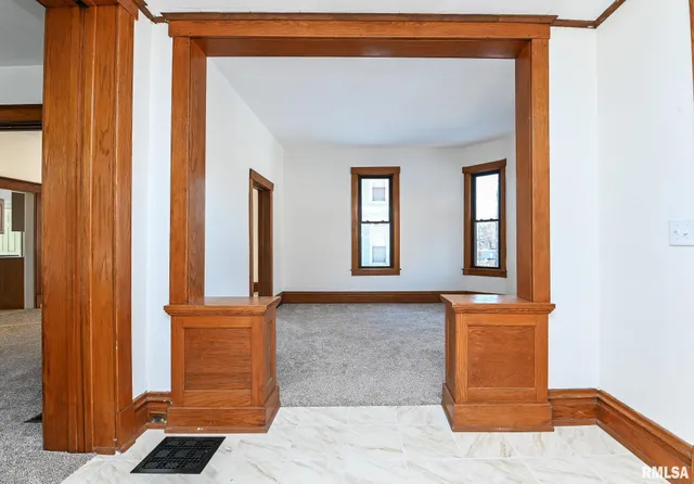 $189,900 | 412 Washington Street, Pekin, IL 61554