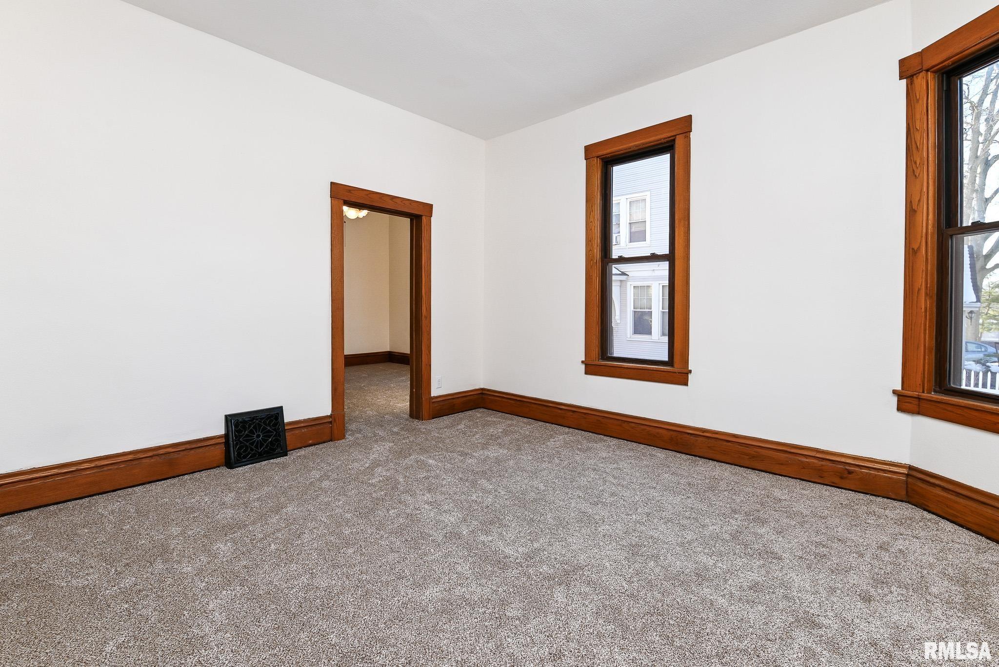 412 Washington Street Pekin, IL 61554 - Photo 21 of 47