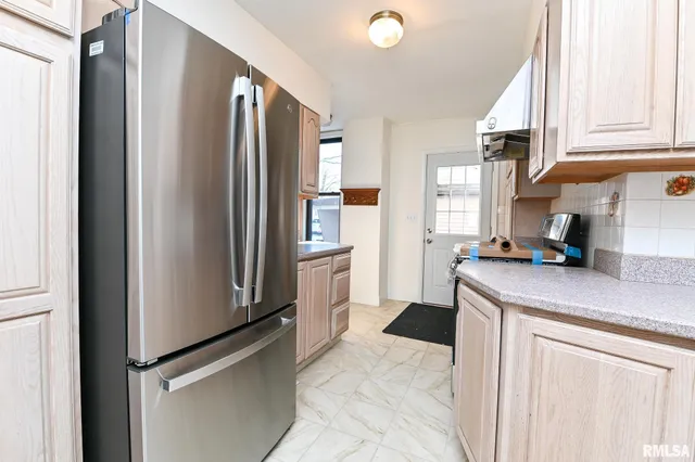 $189,900 | 412 Washington Street, Pekin, IL 61554