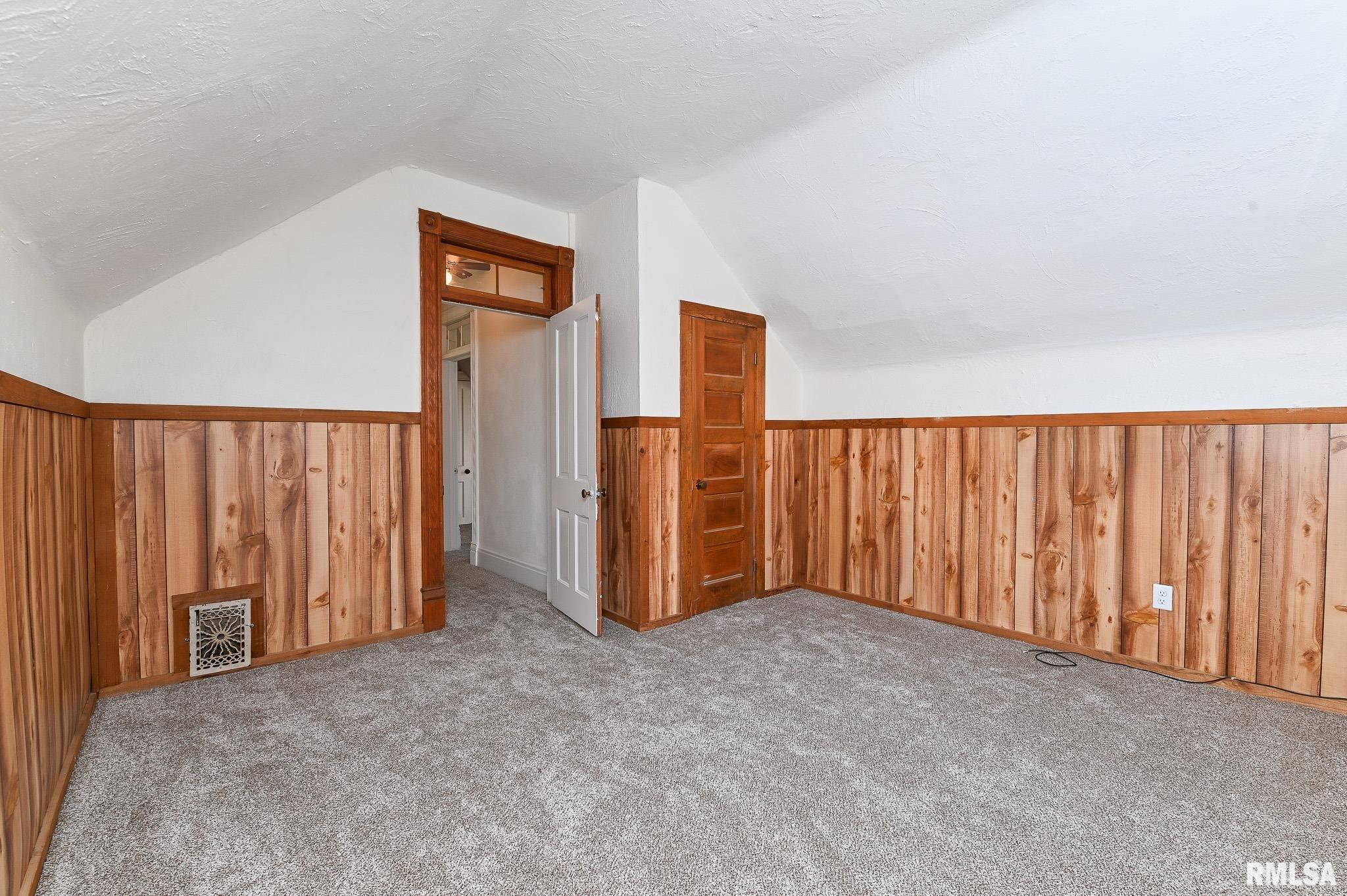 412 Washington Street Pekin, IL 61554 - Photo 28 of 47