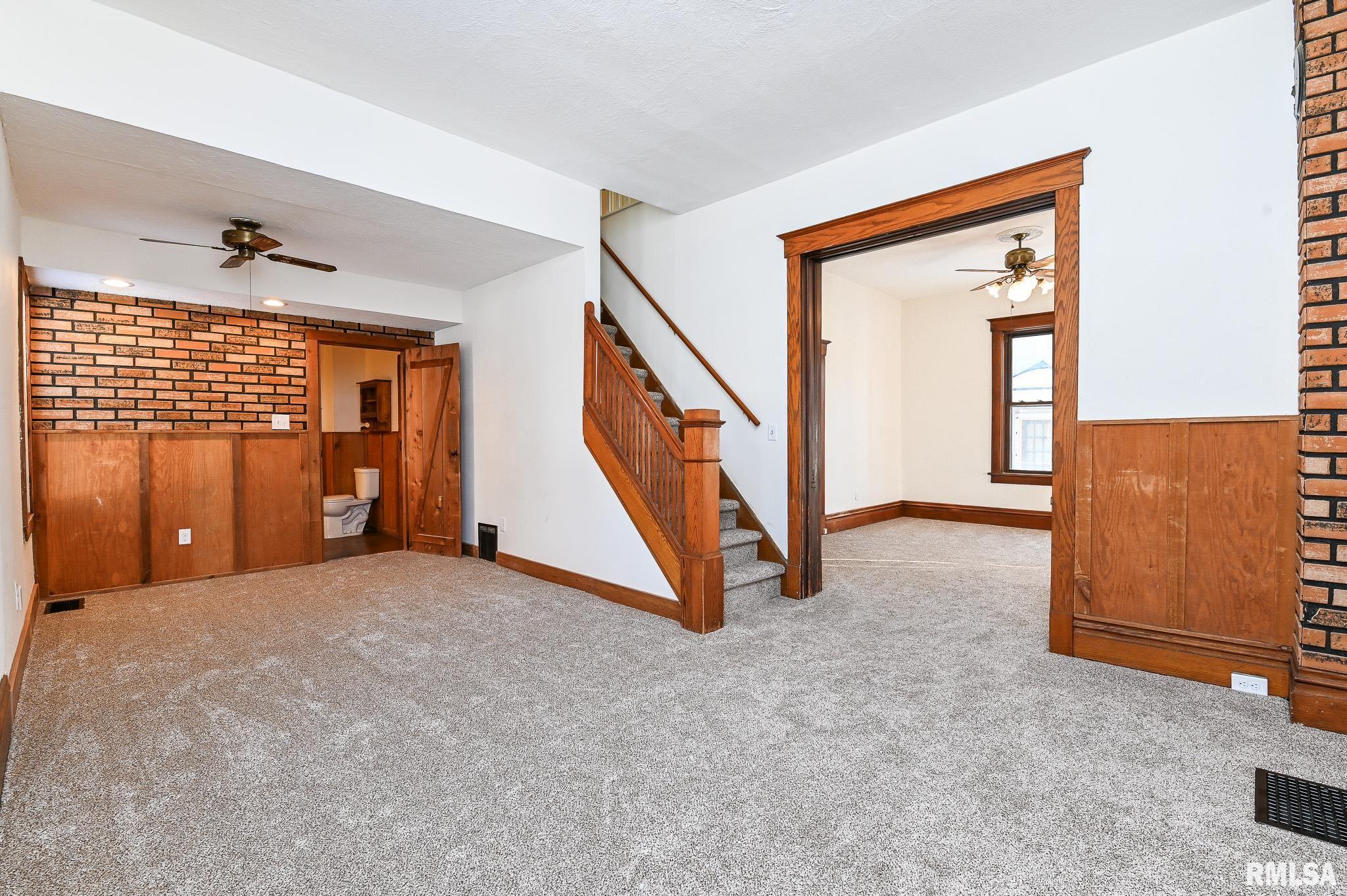 412 Washington Street Pekin, IL 61554 - Photo 9 of 47