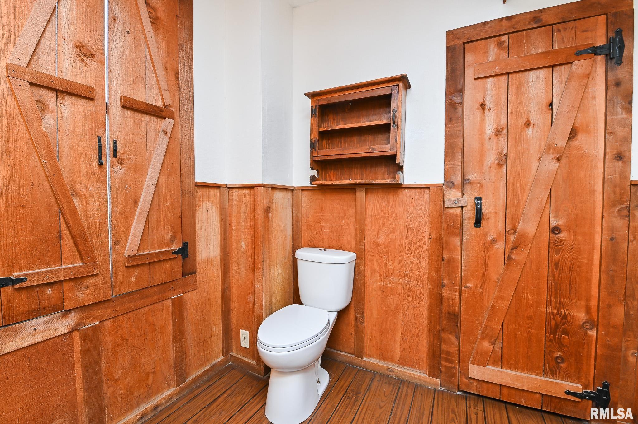 412 Washington Street Pekin, IL 61554 - Photo 10 of 47