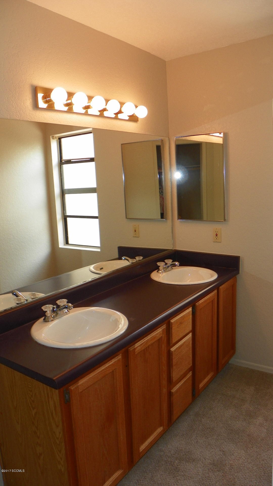 595 Paseo Palomino Rio Rico, AZ 85648 - Photo 11 of 33