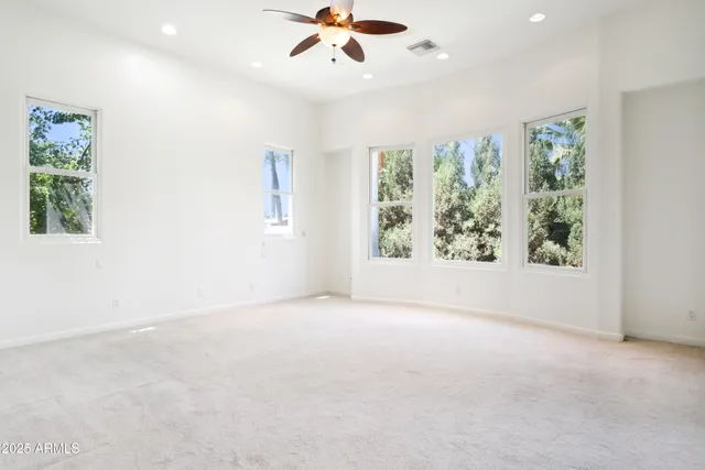 $1,490,000 | 316 East Bethany Home Road, Unit 10, Phoenix, AZ 85012