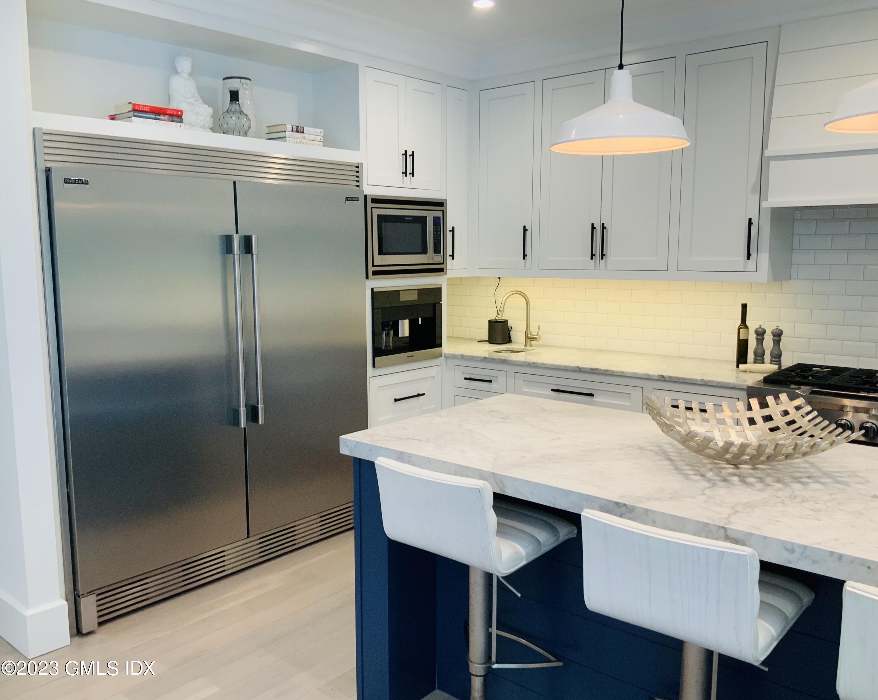 34 Wescott Street Riverside, CT 06878 - Photo 5 of 39 IMG_0332