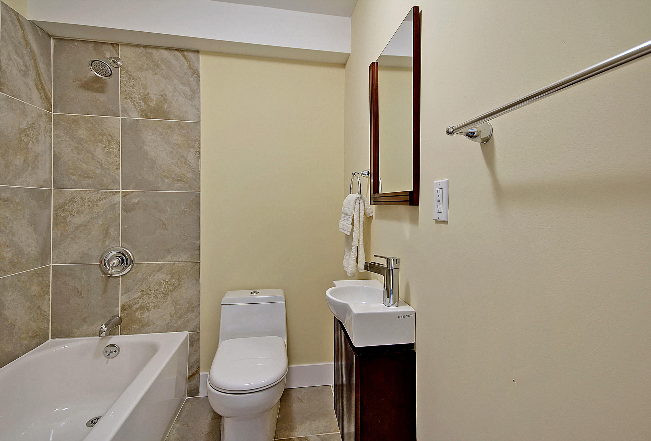 10 Rebellion Road Charleston, SC 29407 - Photo 22 of 24 Bathroom