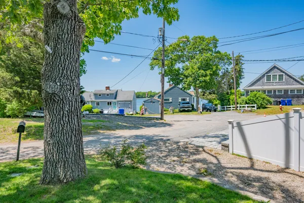 $524,900 | 22 Wallace Point, Buzzards Bay, MA 02532