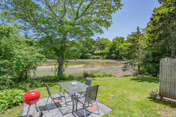 $524,900 | 22 Wallace Point, Buzzards Bay, MA 02532