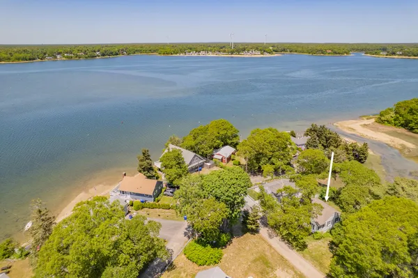 $524,900 | 22 Wallace Point, Buzzards Bay, MA 02532